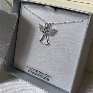 New 1/10 CTTW diamomd sterling silver necklace
